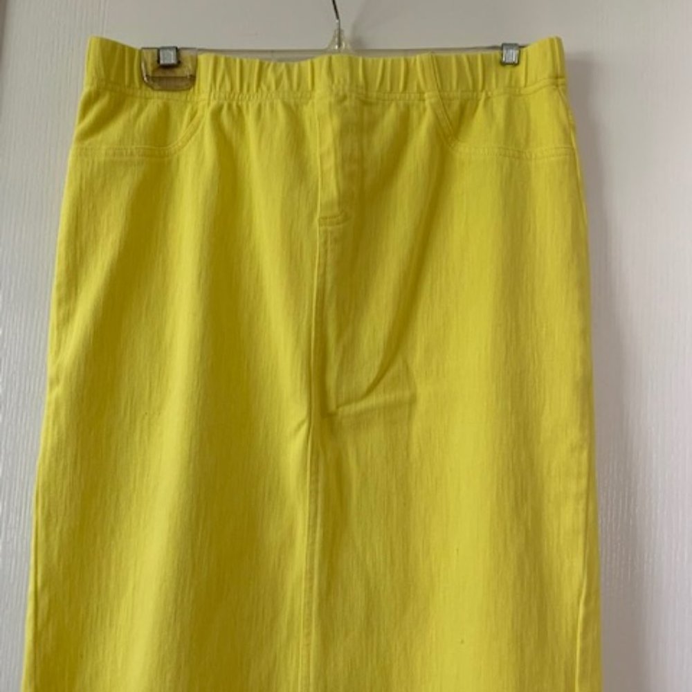 Yellow Pull-Up Skirt Size 10